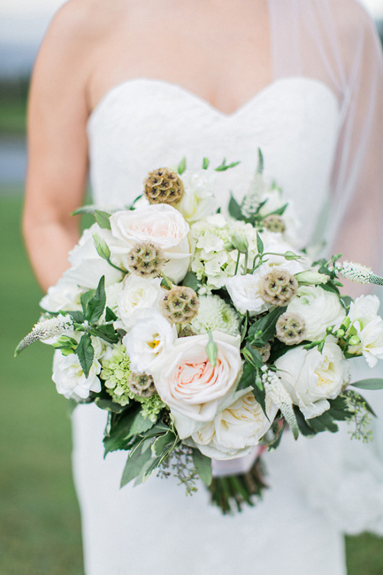 light blush and white wedding bouquet