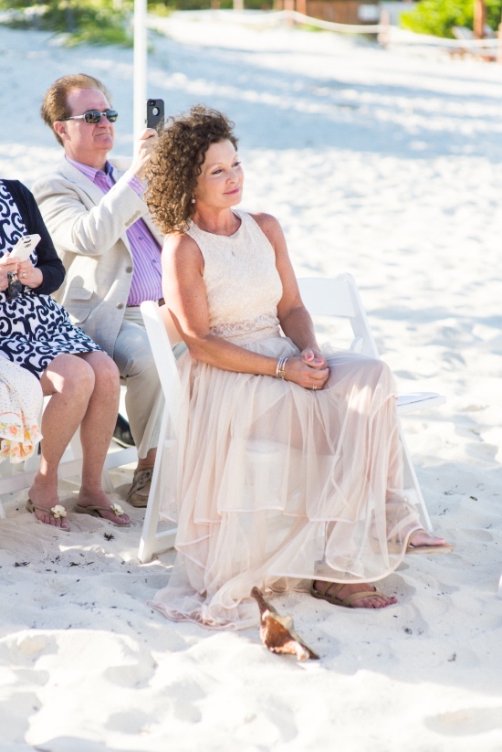relaxed-mexico-wedding