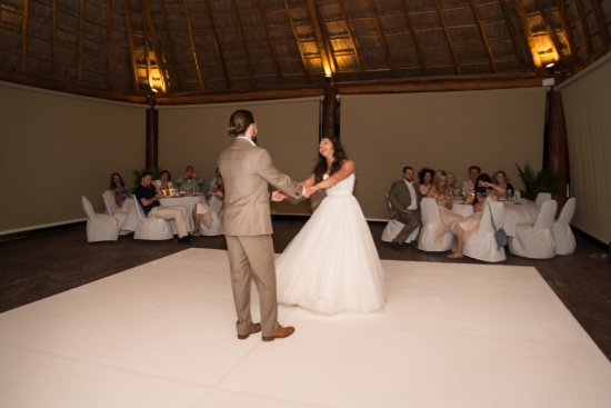 relaxed-mexico-wedding