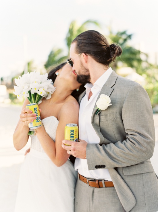 relaxed-mexico-wedding