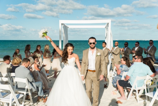 relaxed-mexico-wedding