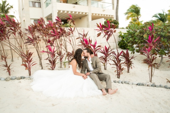 relaxed-mexico-wedding