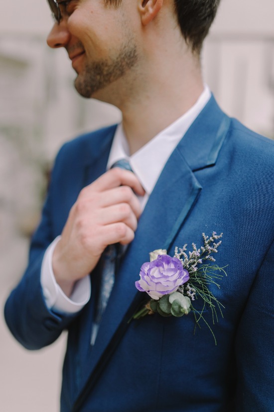 royal-blue-beach-wedding