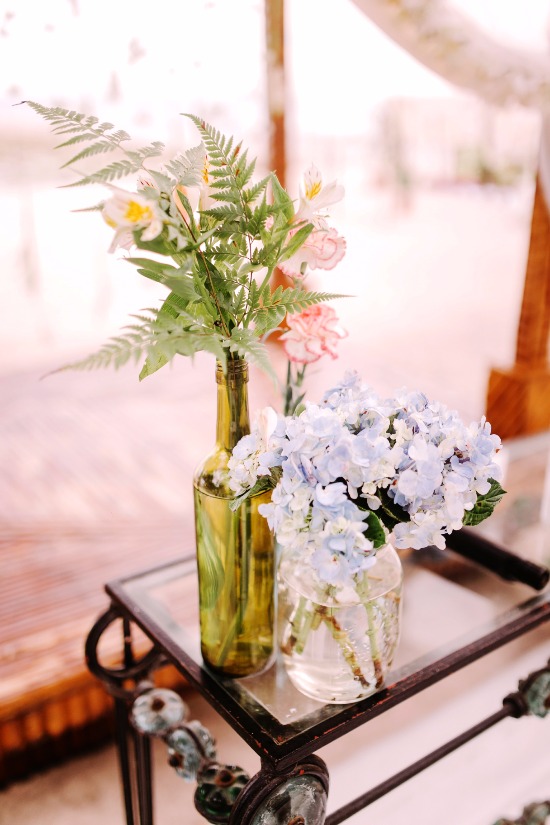 royal-blue-beach-wedding