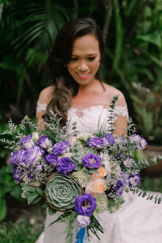 royal-blue-beach-wedding