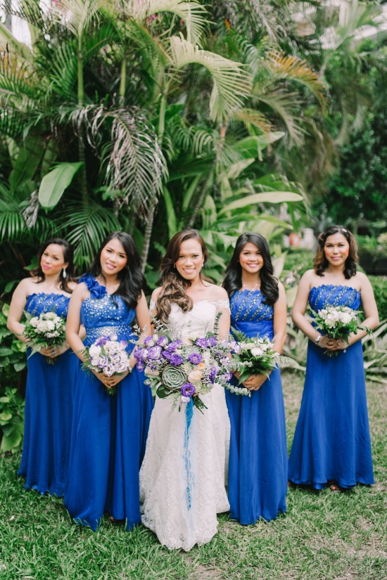 royal-blue-beach-wedding