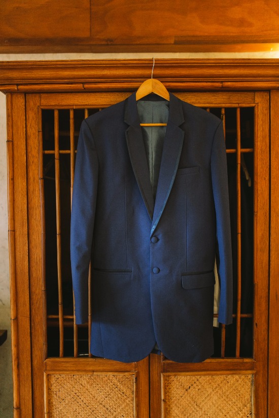 royal-blue-beach-wedding