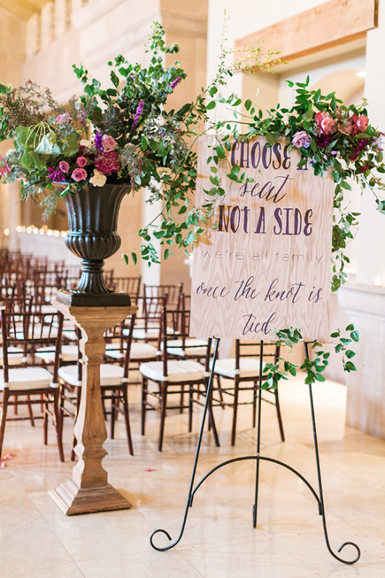 Wedding sign: Choose a seat, not a side