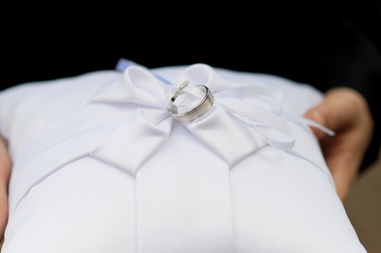 timeless-wedding-with-a-hint-of-glamor