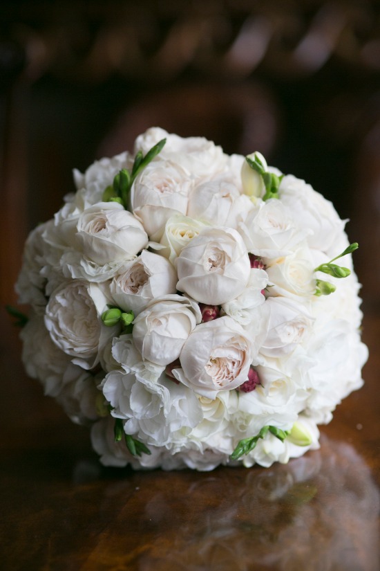 timeless-wedding-with-a-hint-of-glamor