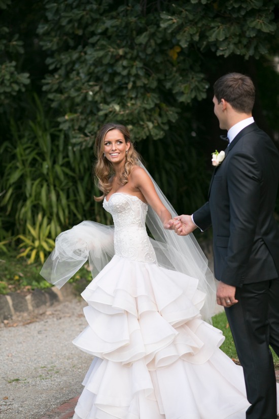 timeless-wedding-with-a-hint-of-glamor