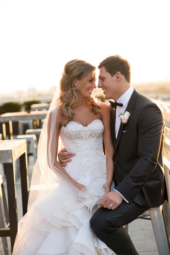 timeless-wedding-with-a-hint-of-glamor