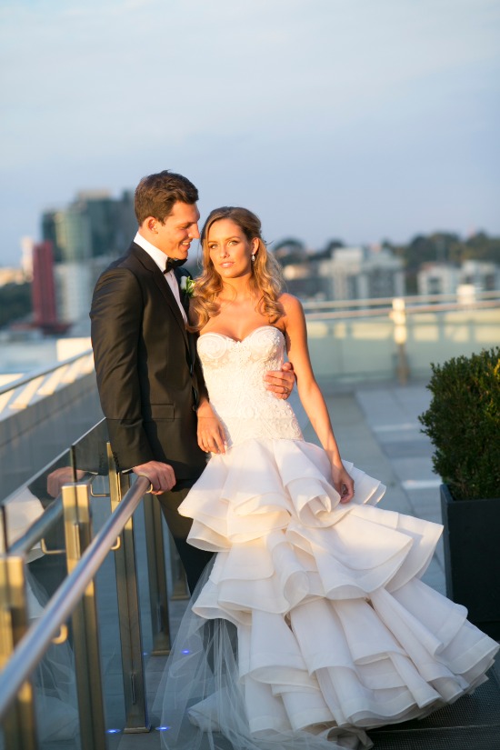 timeless-wedding-with-a-hint-of-glamor