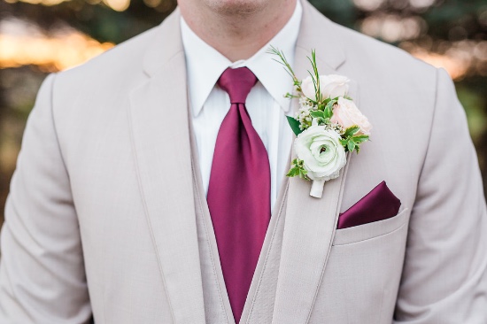 twilight-rustic-barn-wedding