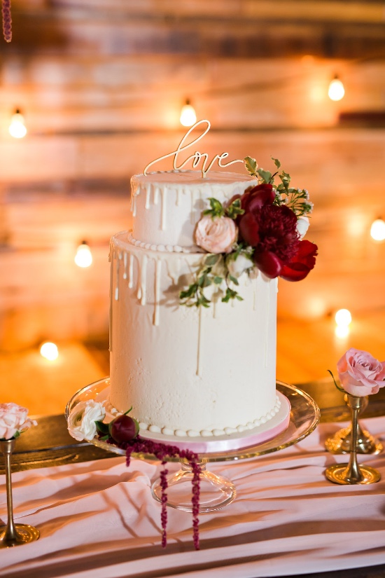 twilight-rustic-barn-wedding