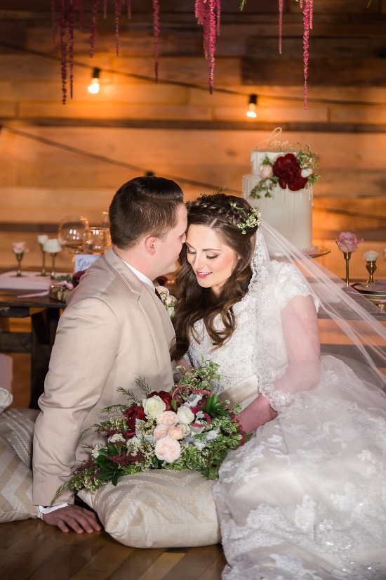 twilight-rustic-barn-wedding
