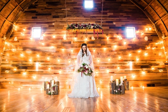 twilight-rustic-barn-wedding