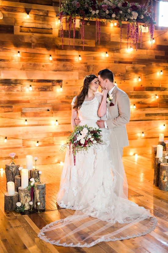twilight-rustic-barn-wedding