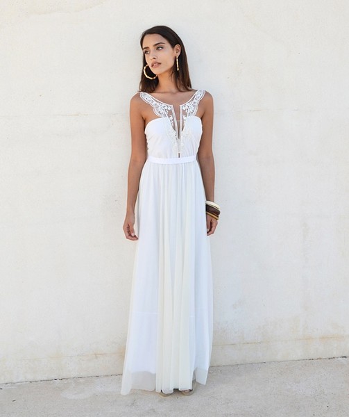 12 Dreamy Wedding Dresses On Etsy