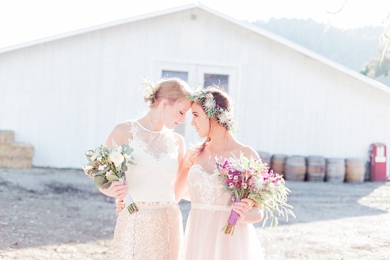 blush-and-burgundy-wedding-ideas