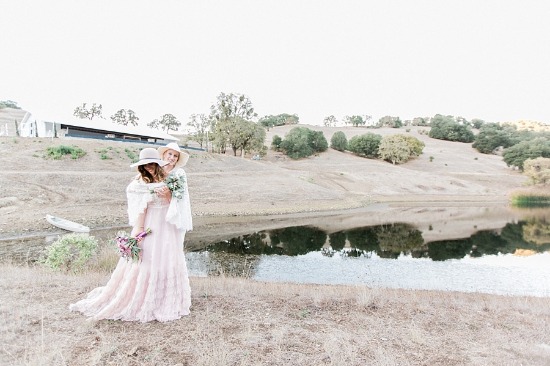 blush-and-burgundy-wedding-ideas