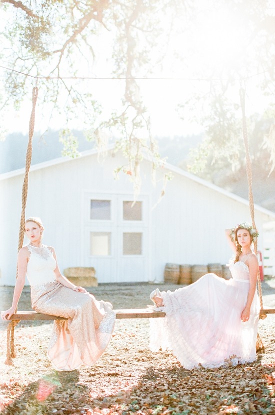 blush-and-burgundy-wedding-ideas