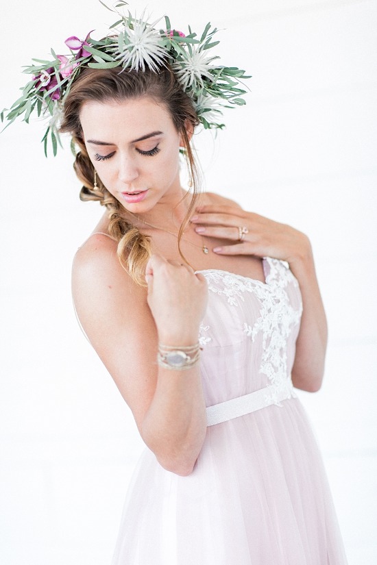 blush-and-burgundy-wedding-ideas