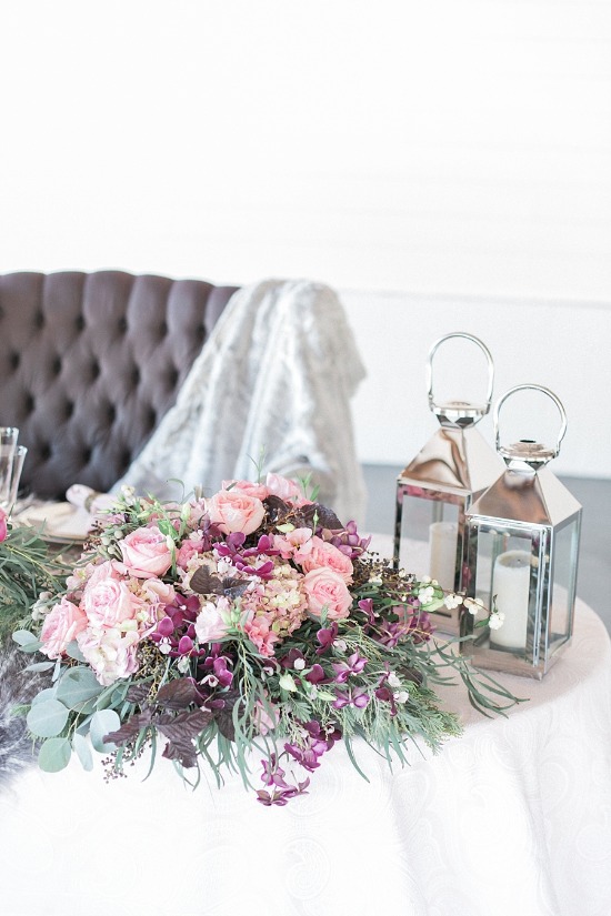 blush-and-burgundy-wedding-ideas