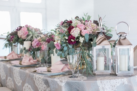 blush-and-burgundy-wedding-ideas