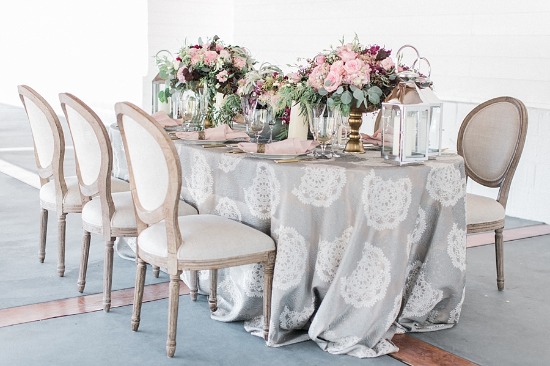 blush-and-burgundy-wedding-ideas