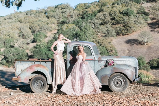 blush-and-burgundy-wedding-ideas