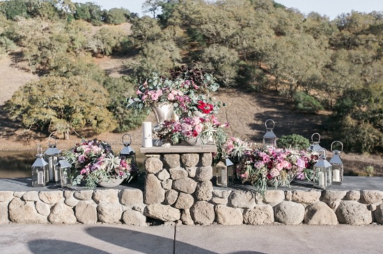 blush-and-burgundy-wedding-ideas