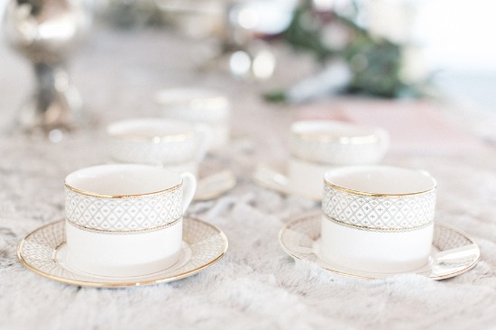 blush-and-burgundy-wedding-ideas