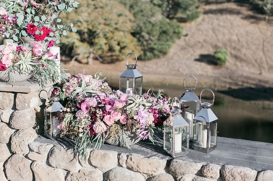 blush-and-burgundy-wedding-ideas