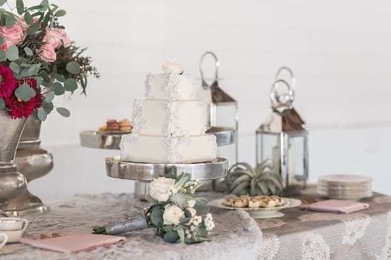 blush-and-burgundy-wedding-ideas