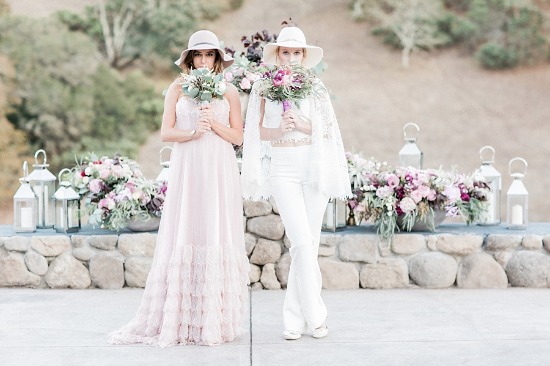 blush-and-burgundy-wedding-ideas