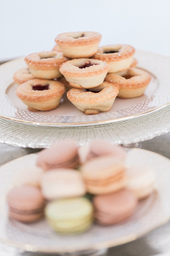 blush-and-burgundy-wedding-ideas