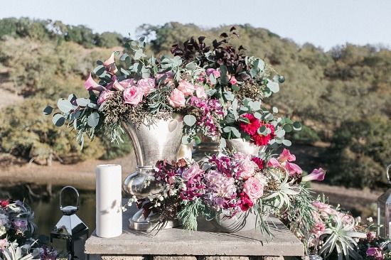 blush-and-burgundy-wedding-ideas