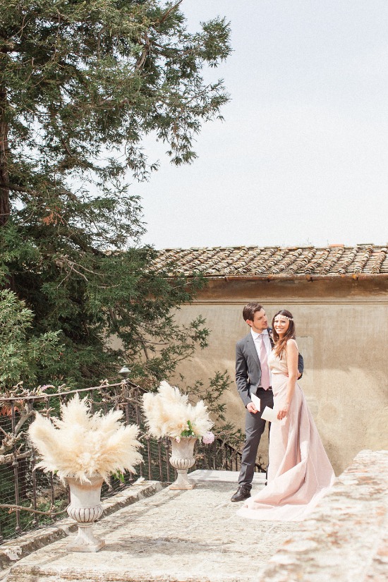 blush-italian-countryside-wedding-ideas