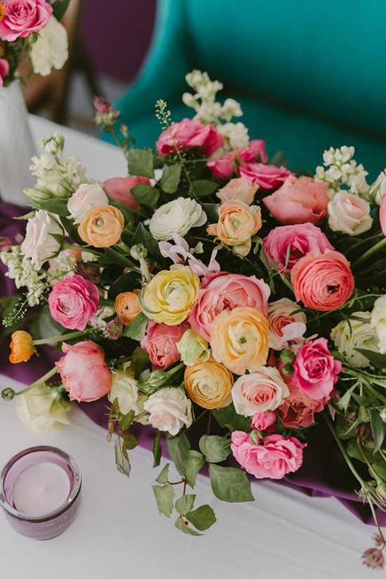 bright and cheery floral centerpiece