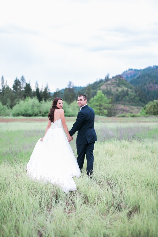 day-after-wedding-session-pose-ideas