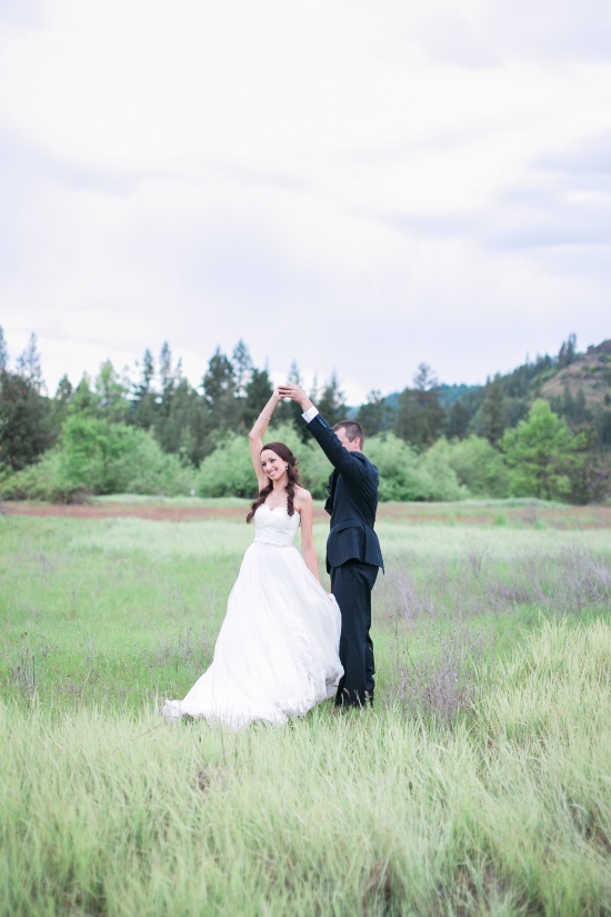 day-after-wedding-session-pose-ideas