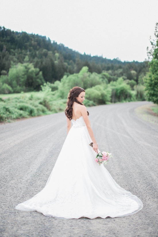 day-after-wedding-session-pose-ideas