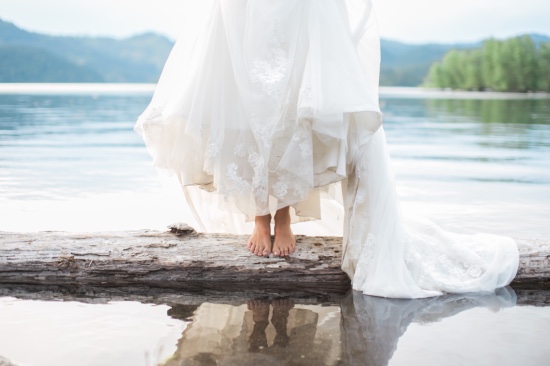 day-after-wedding-session-pose-ideas