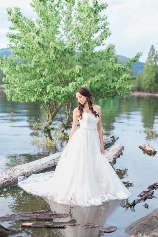 day-after-wedding-session-pose-ideas