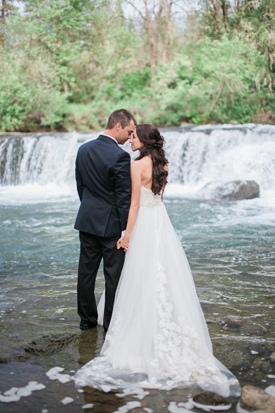 77 Wedding Photos You'll Want on Your List - hitched.co.uk