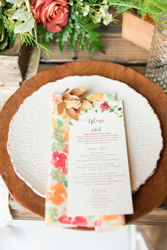 wooden chargers and wedding menu
