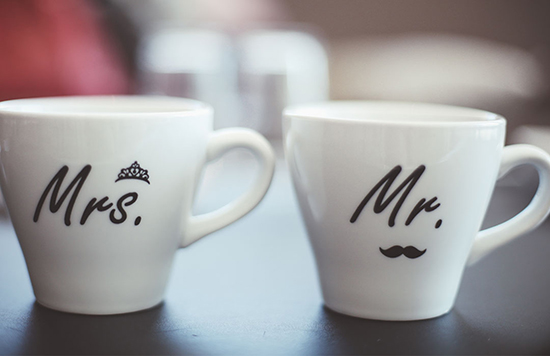 Mr and Mrs mugs with crown and mustache for newlyweds