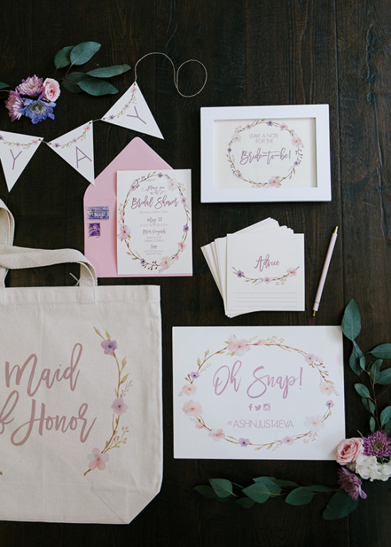 Floral wreath bridal shower invitation stationery set