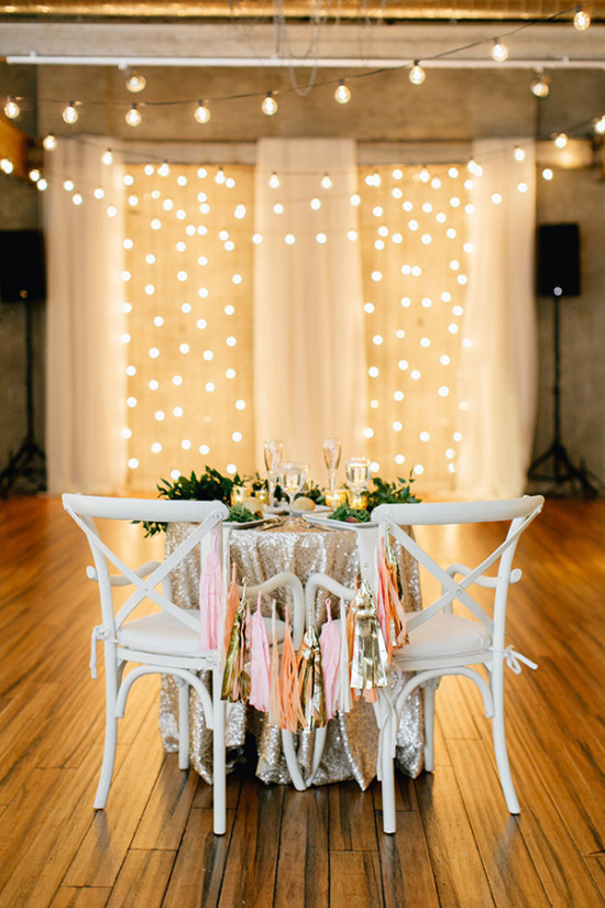 sweetheart table in pink gold and white